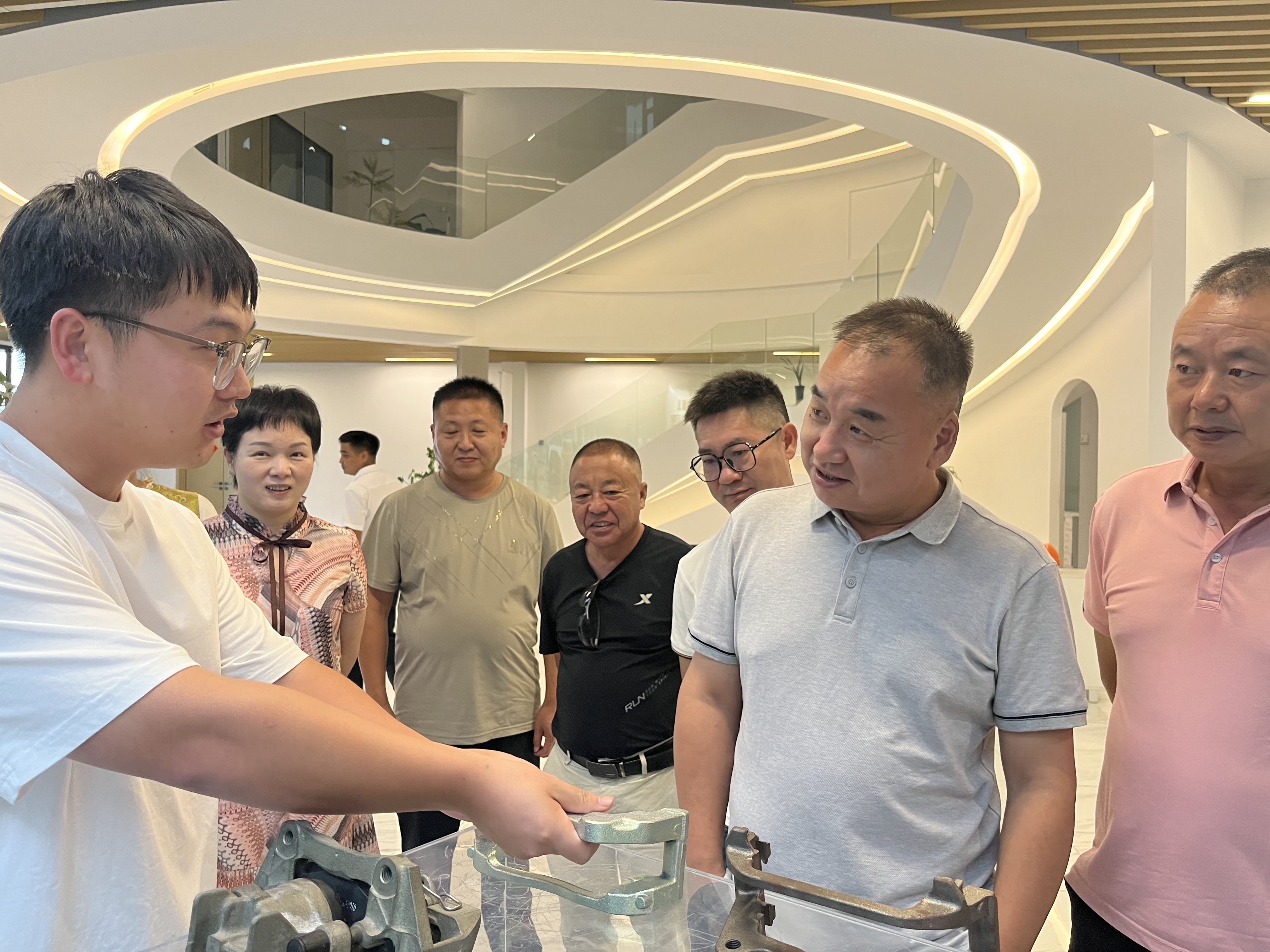 汲取先进经验 赋能企业发展——县工商联轮值三组、四组赴浙江丽水、缙云学习考察