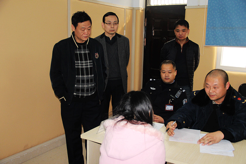 河南开封市工商局打击“1040工程”传销事迹