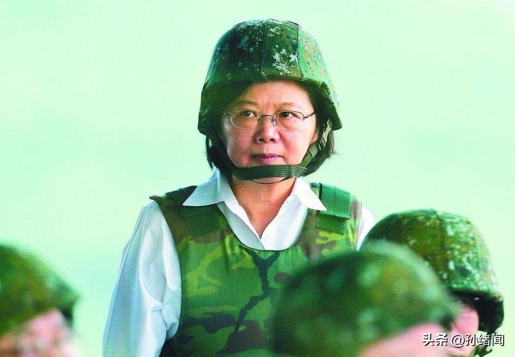 蔡英文出岛视察台军，台媒称美军在澎湖协助训练，台军方首次证实