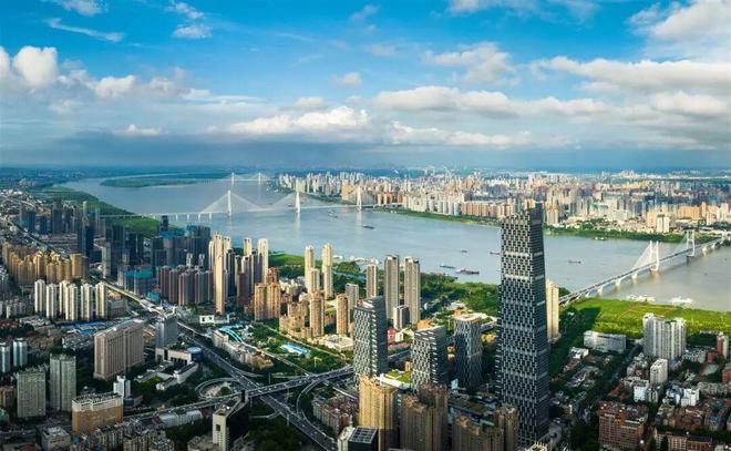官方热搜#武汉天地云逸售楼处官方发布:武汉天地打造未来品质生活