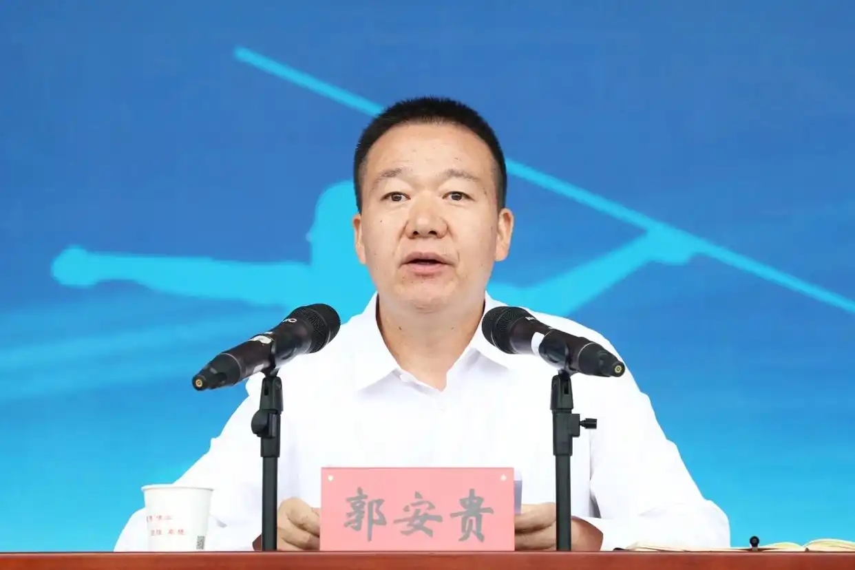 陕西省丹凤县举行庆祝第41个教师节大会暨丹凤中学开学典礼