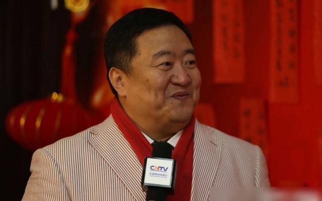 春晚“钉子户”,坐看春晚观众席19年,网友:年年都有他