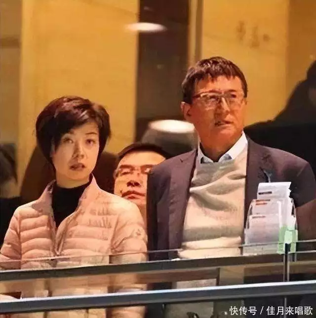 徐威与袁立相恋12年育有子,为何突然情定张怡宁,内情令人意外
