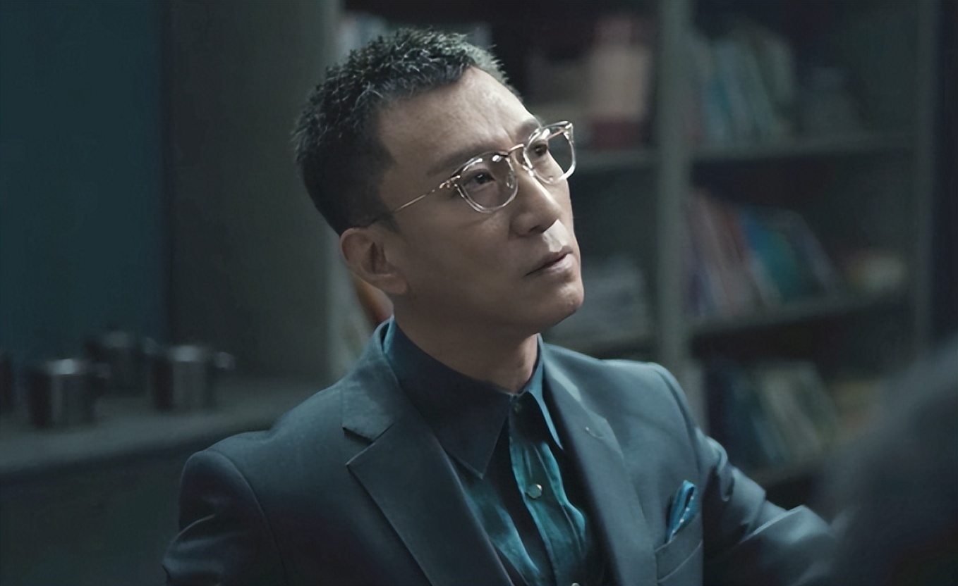 他如何从娱乐圈公认的“大哥”,到如今不讨人喜欢的“综艺咖”?