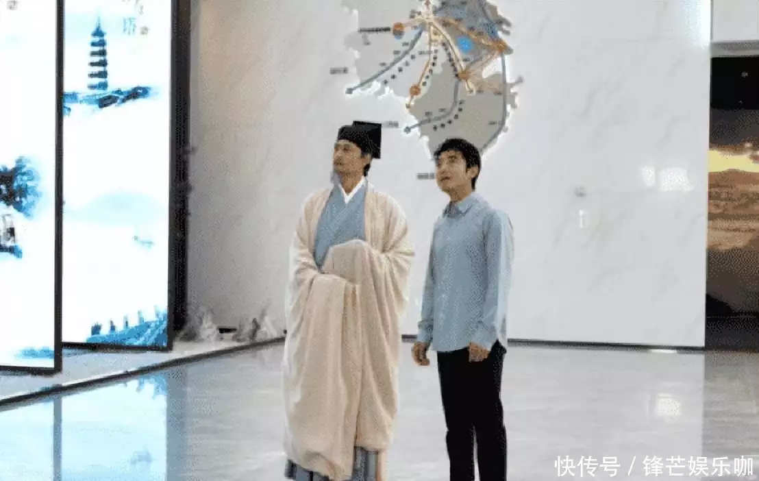 人前光鲜人后辛酸,从央视主持到带货网红,涂经纬已走上另一条路