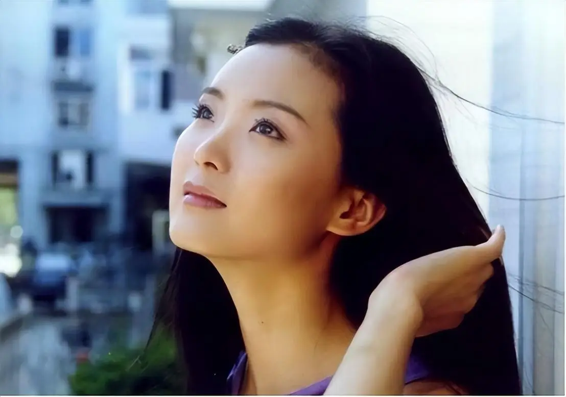 23岁王艳嫁给二婚富豪老公,25年后再来看到底有多幸福