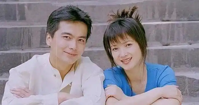 60岁依旧风采:他成名后的婚姻风波,离婚背后的心酸故事!