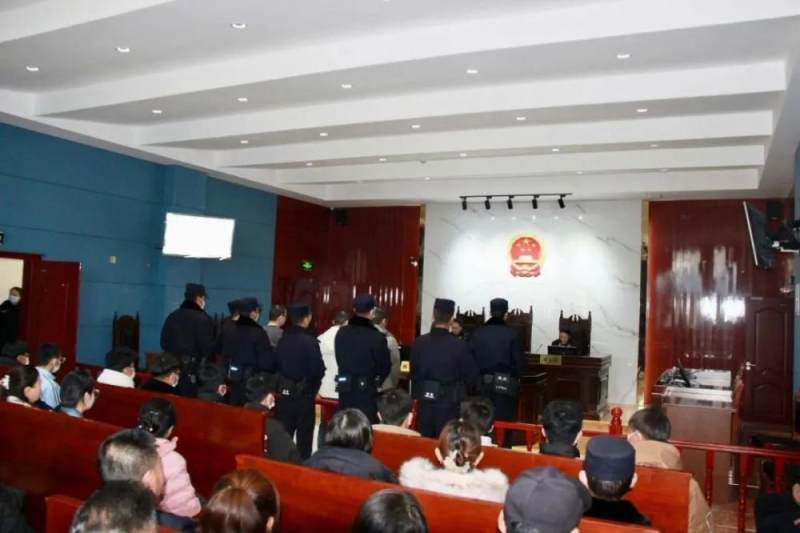 6男子奸淫不满14岁幼女后续:一被告确系职高生,已退学