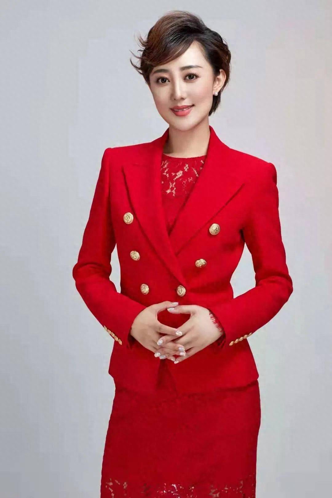 内蒙古电视台7位知名美女主持人一览,风华正茂,巾帼不让须眉