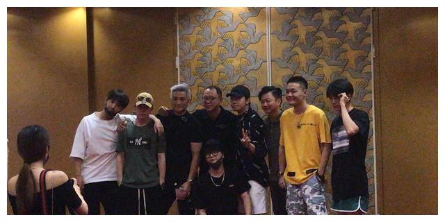 07快男亚军苏醒否认和冠军陈楚生不和,其实是和第四名张杰不和