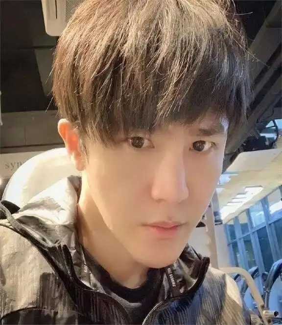 苏醒把他当兄弟,他却背地和大嫂“谈恋爱”,11年过去他怎么样了