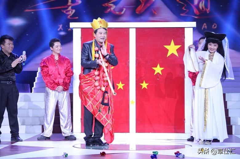 从“央视名嘴”到“无名大爷”,毕福剑走到这一步,怪不了别人