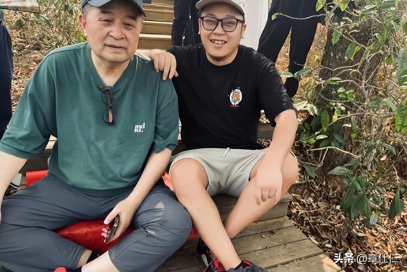 从“央视名嘴”到“无名大爷”,毕福剑走到这一步,怪不了别人