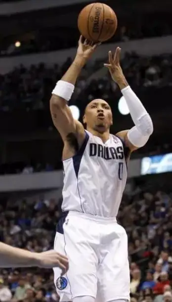 NBA投篮最怪异搞笑的10位球员,前3令人忍俊不禁,第一无人能复制