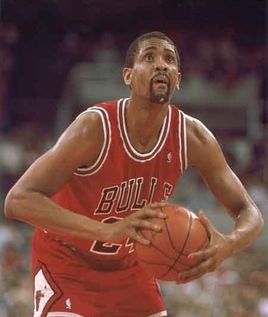 丑到令人发指,盘点NBA十大怪异投篮方式