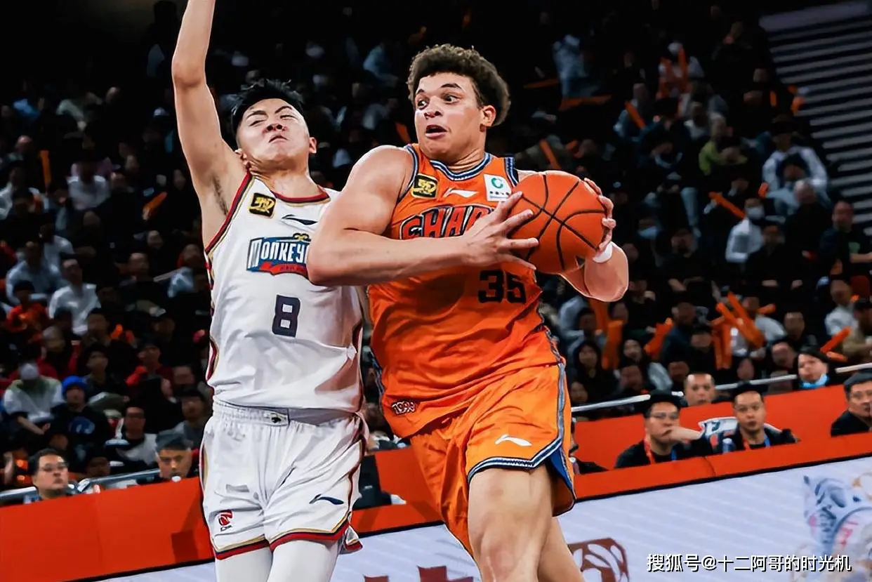 碰不得!CBA造犯规大师:第1名场均14次罚球遥遥领先,广东今夏捡到宝,弗格才第10名