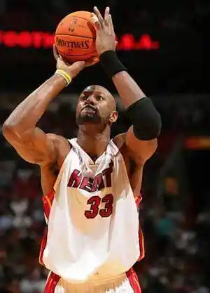 NBA十大丑陋罚球，NBA历史十大交易，你见证了哪个？