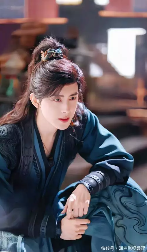 《凡人修仙传》后又一大男主修仙剧来袭,敖瑞鹏主演,女主很漂亮