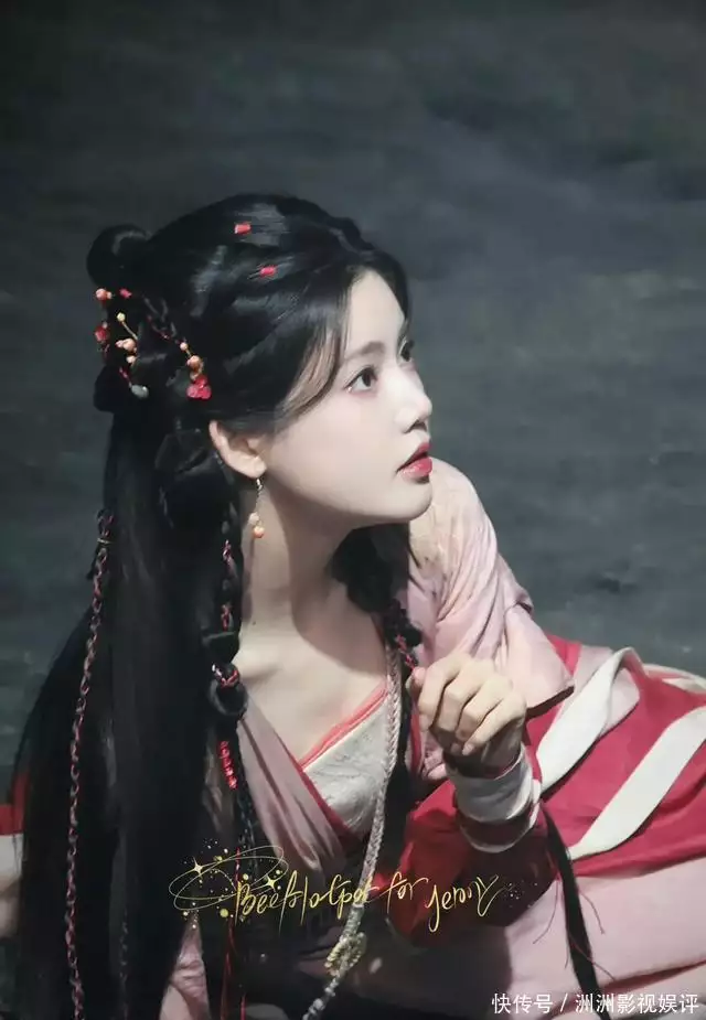 《凡人修仙传》后又一大男主修仙剧来袭,敖瑞鹏主演,女主很漂亮