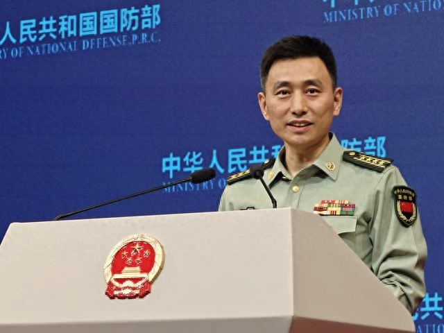 大陆阅兵画面震撼台湾,台湾同胞的点赞是刻在骨子里的认同