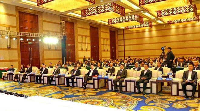 昨天，成都高新区、都江堰市一批重大项目集中签约、开工！