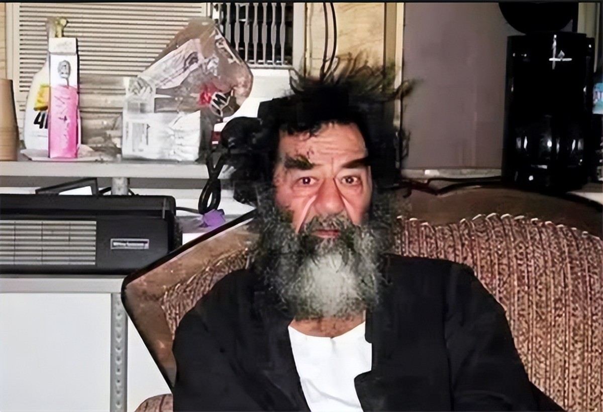 萨达姆最后6个小时：被美国士兵轮番戏谑，对着镜头留下临终遗言