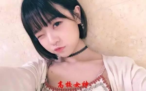 SNH48的陈怡馨退团了，她仅20岁就得了抑郁症！