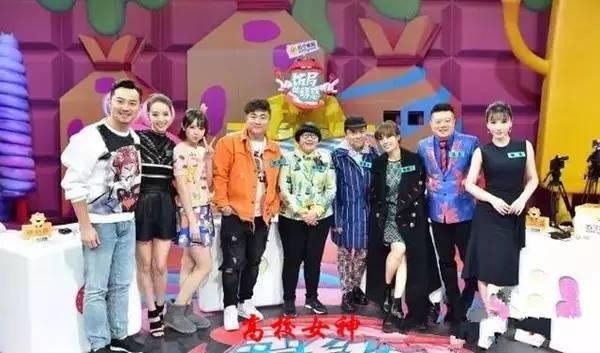 SNH48的陈怡馨退团了，她仅20岁就得了抑郁症！