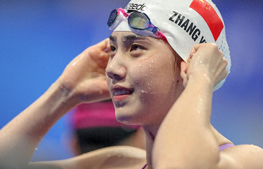 女运动员“难以启齿”的心酸：赛前“刮毛”、赛后强忍疼痛扯泳衣