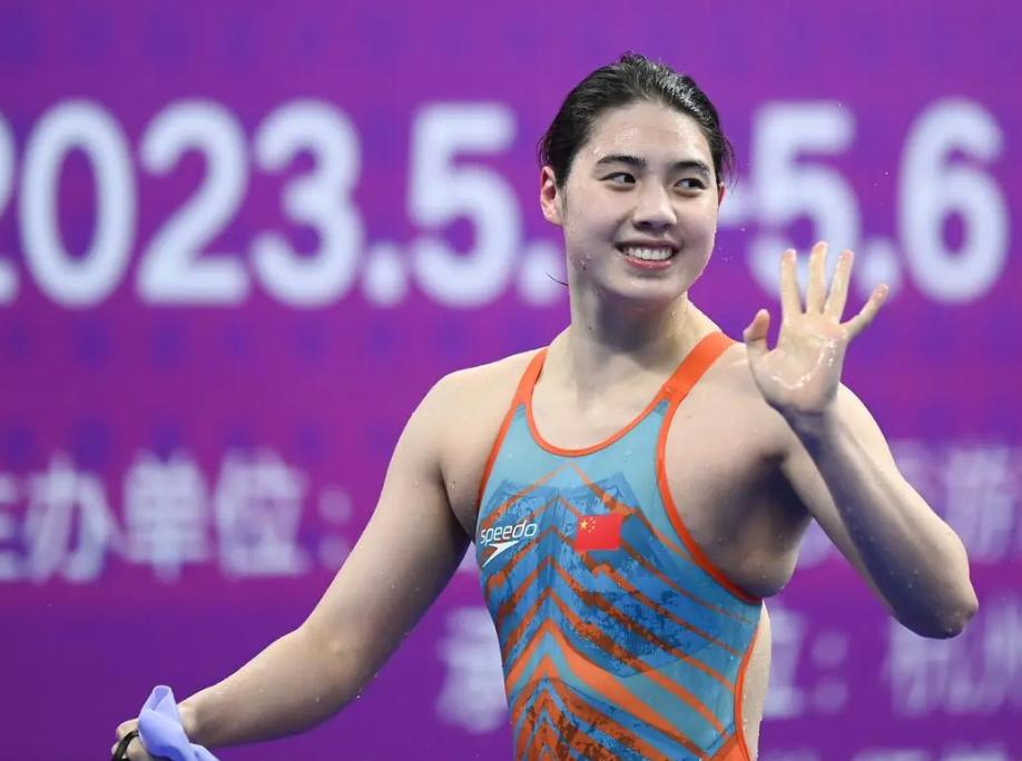 女运动员“难以启齿”的心酸：赛前“刮毛”、赛后强忍疼痛扯泳衣