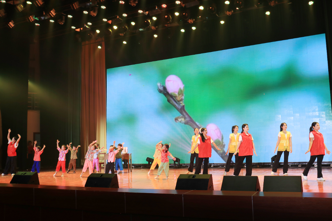 移风易俗润民心 文明展演绽芳华 ——2025 年资源县文明实践集中展演活动圆满举办