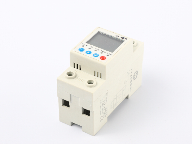 中南亚自复式过欠压保护器220V