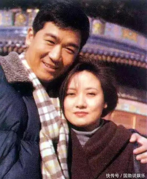 张国立前妻的晚年生活：丈夫变心后选择离开，如今独居安度余生