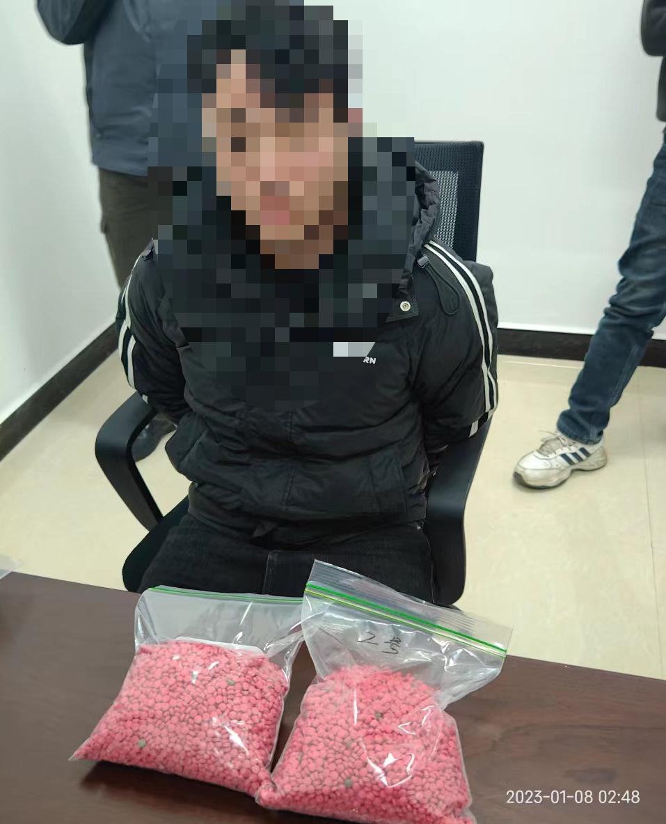 昭通公安破获毒品案件114起，抓获犯罪嫌疑人142人，缴获各类毒品65.14千克