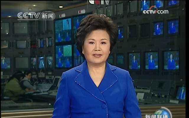 她28年来主持新闻联播0失误，半生荣光最后却毁在了钱上，太可惜