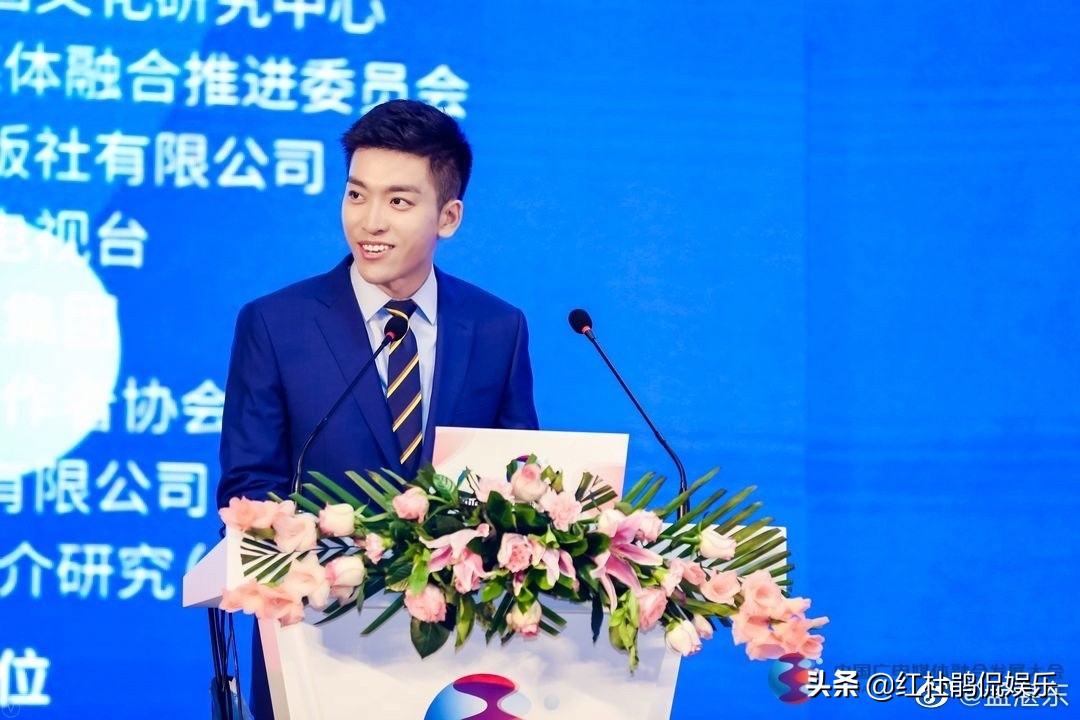 央视主持新生代孟湛东，这颜值和业务水平，在财经频道有点屈才了