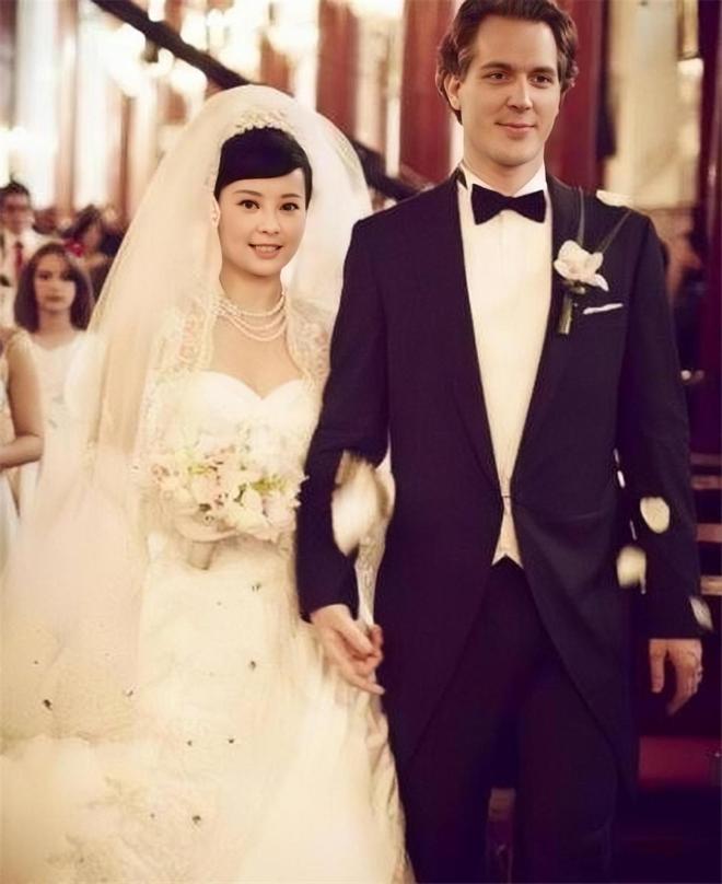 回顾：再看徐威才明白，他当年为何离开袁立娶世界冠军张怡宁