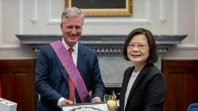 蔡英文逃亡计划曝光：只有3个地方愿意收留，出路却只有一条！