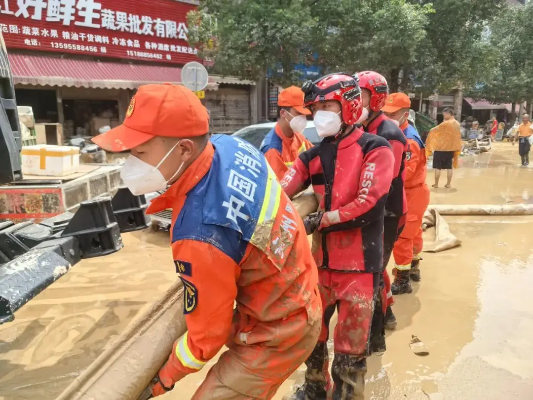 抢险救灾·先锋力量 | 洪水践初心 热血铸使命——黔东南州消防救援支队抗洪抢险救援行动纪实