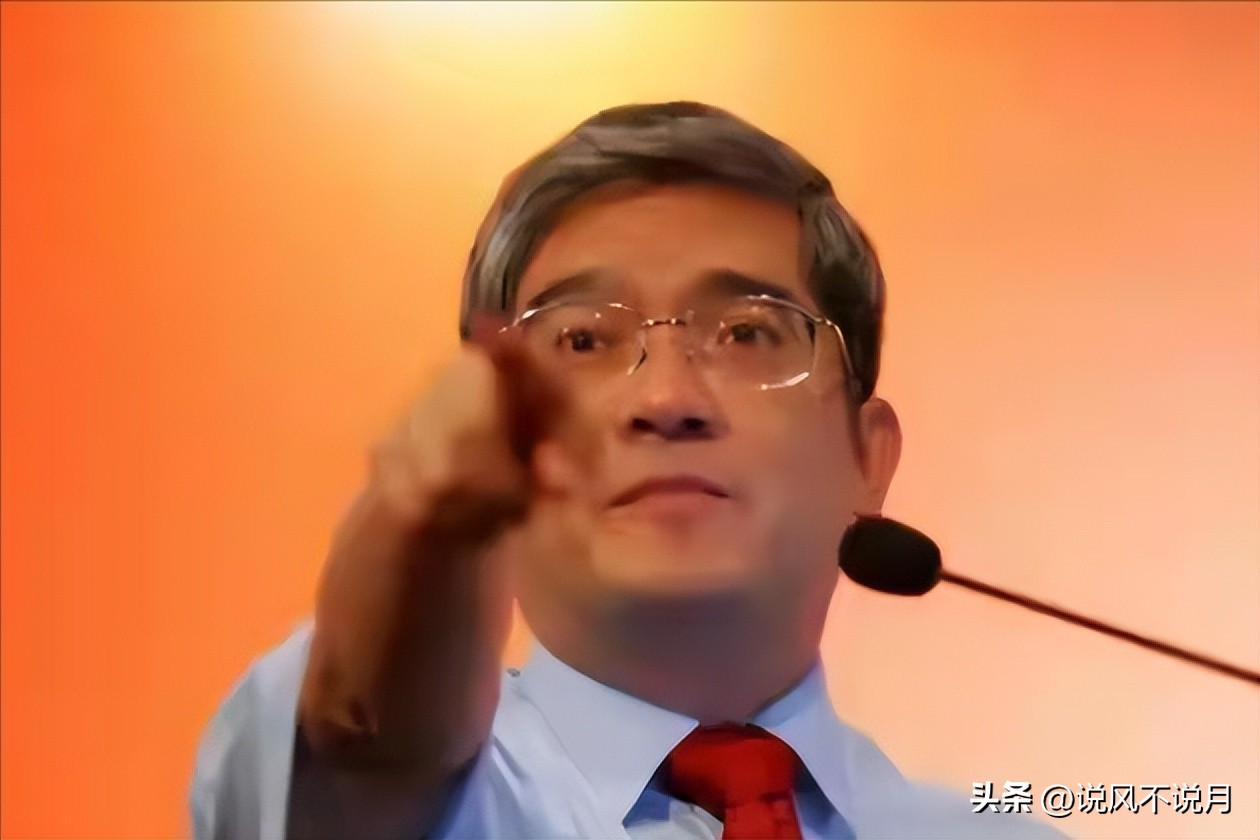 善恶终有报!包养空姐、巧骗情妇900万的郎咸平,如今自食恶果