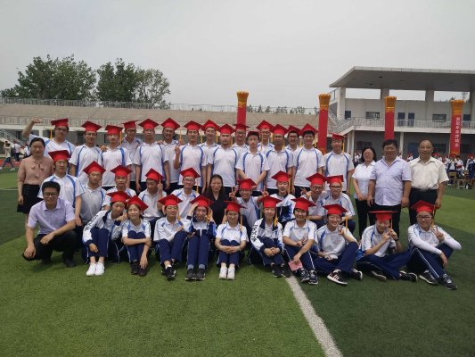 济南市莱芜第一中学师者风采——刘立华