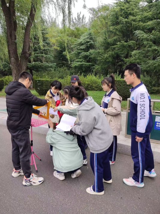 济南市莱芜第一中学师者风采——刘立华