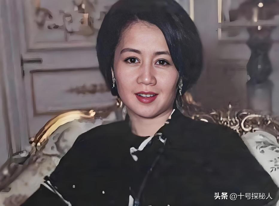 临终将“私生子”托付给何超琼，赌王下的这盘大棋，五年后才看懂