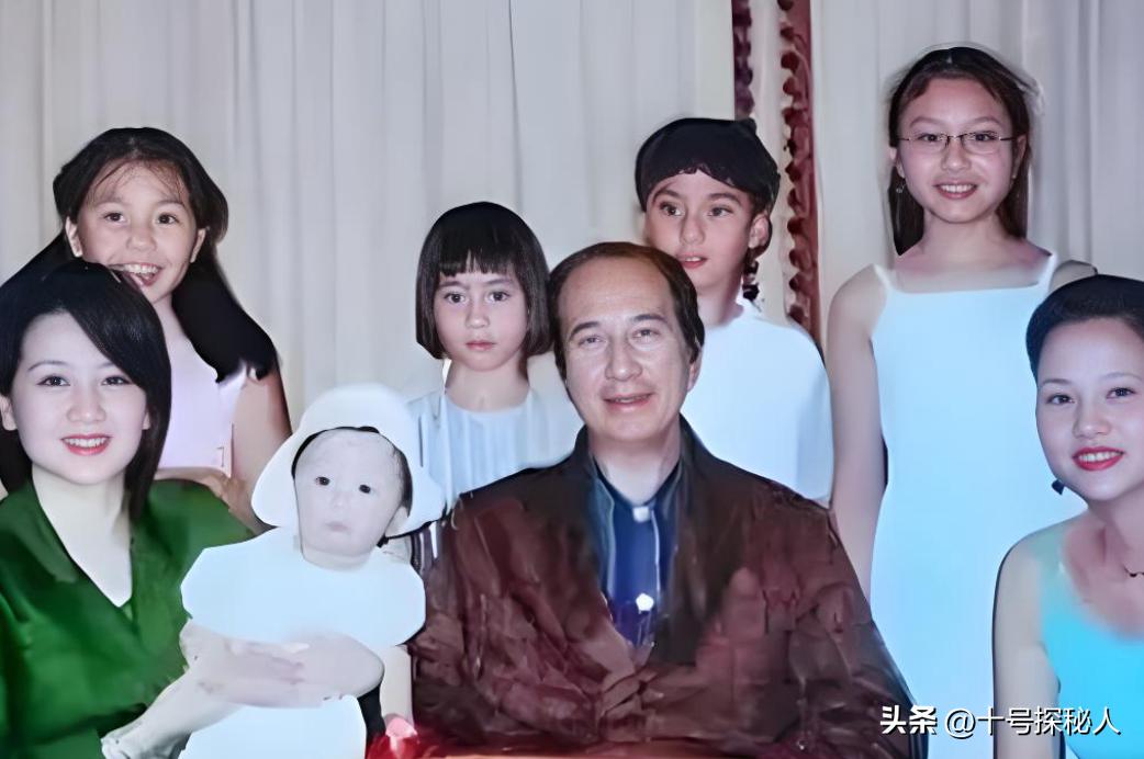 临终将“私生子”托付给何超琼，赌王下的这盘大棋，五年后才看懂