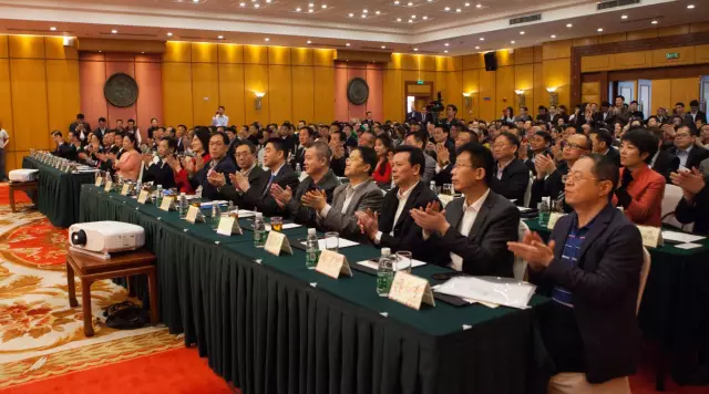 靳海涛版”前海母基金