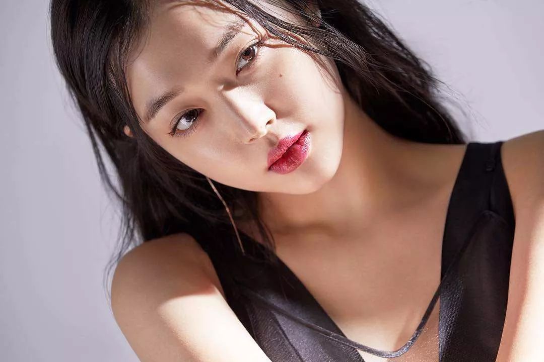 那个经常上热搜的崔雪莉走了，再也不会有人骂她关种