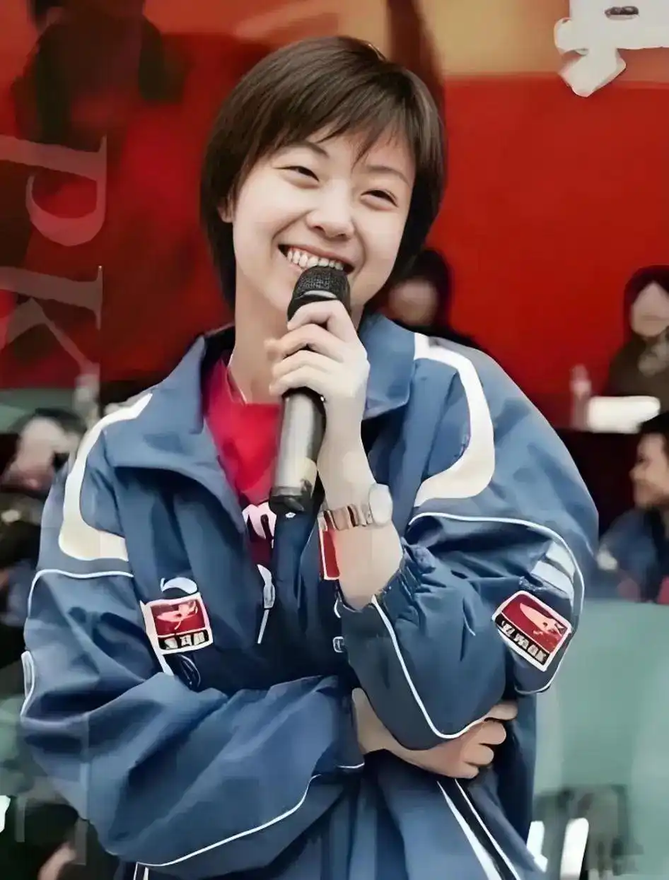 张怡宁之前,徐威与袁立在一起12年还有儿子,为何转身就娶大魔王