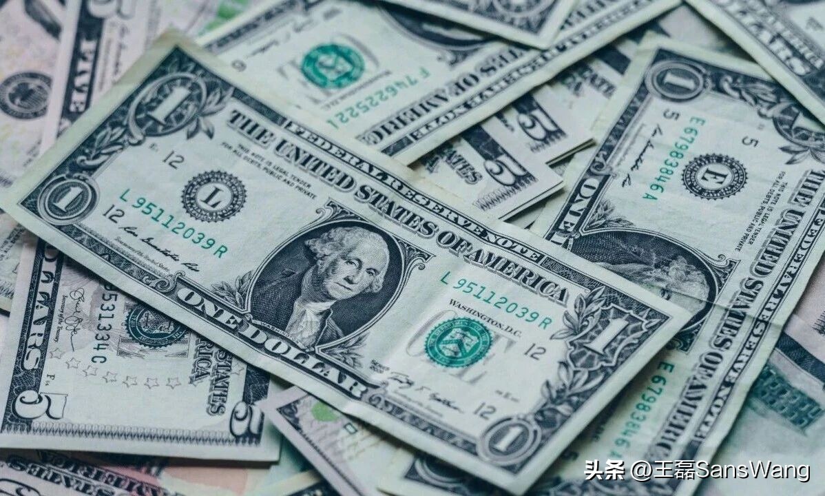 2026年：黄金涨、美元跌？还是双双走强？