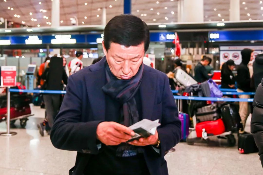 崔康熙并未后悔接手权健，表态多经历坎坷未必是坏事