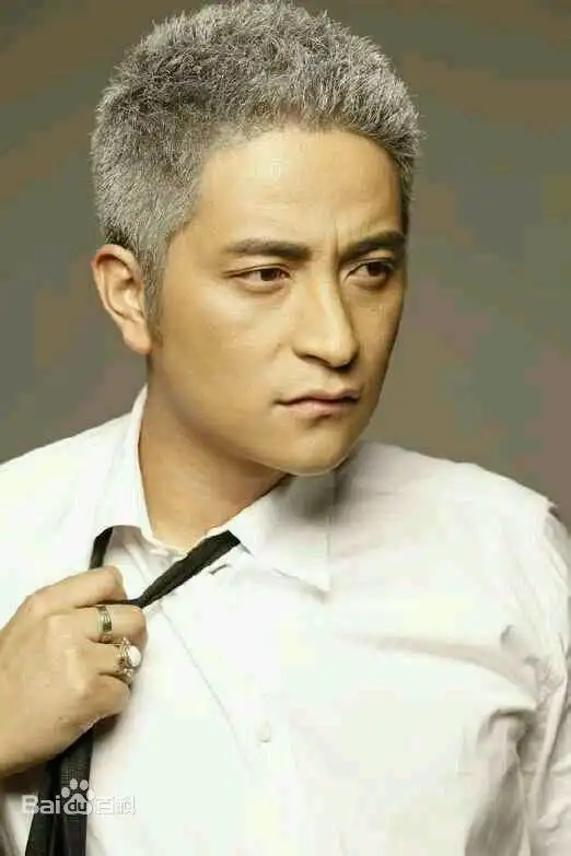 07快男排名：再就业男团爆火，陈楚生实力依旧，张杰演唱会开不停